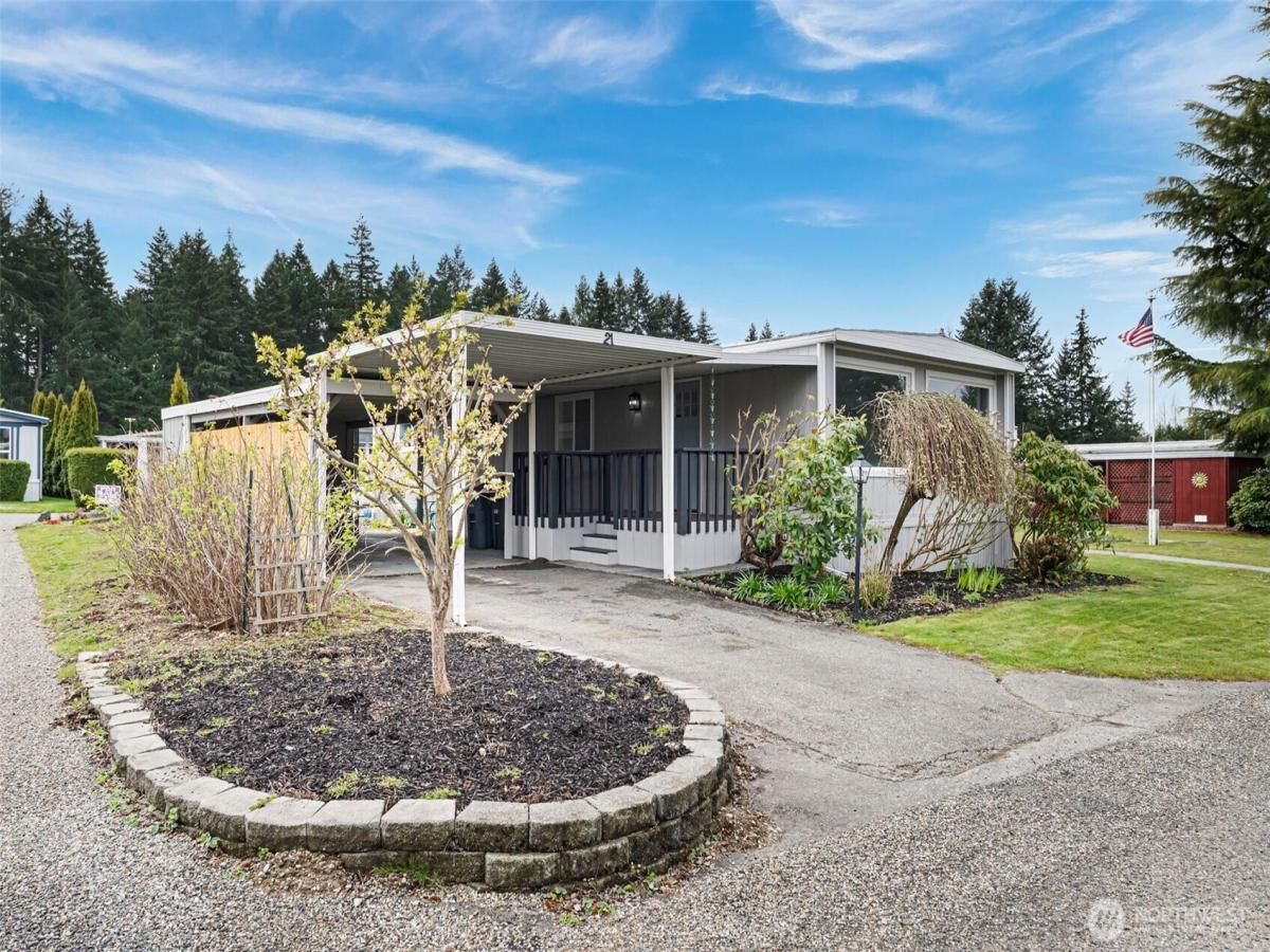 MLS #NWM2397769 image #0