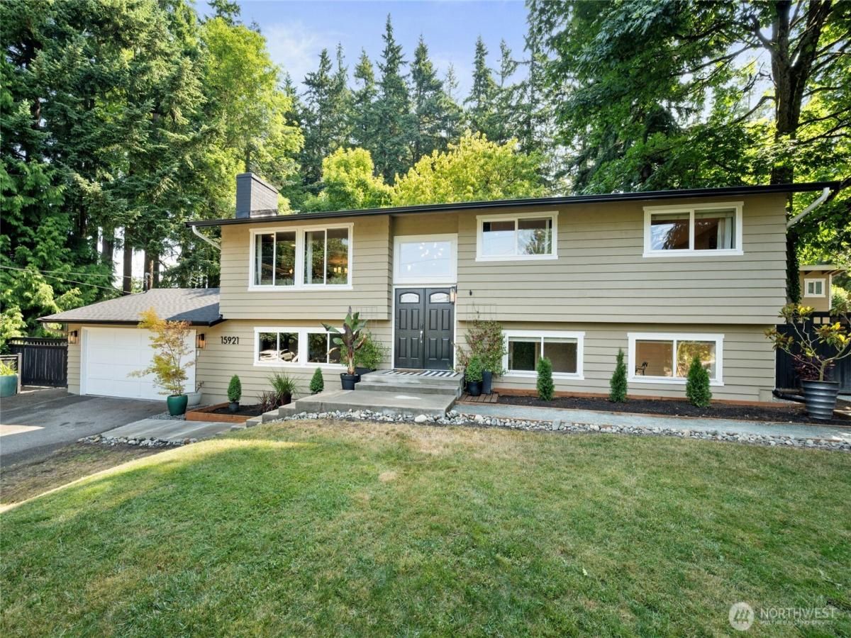 MLS #NWM2397838 image #0