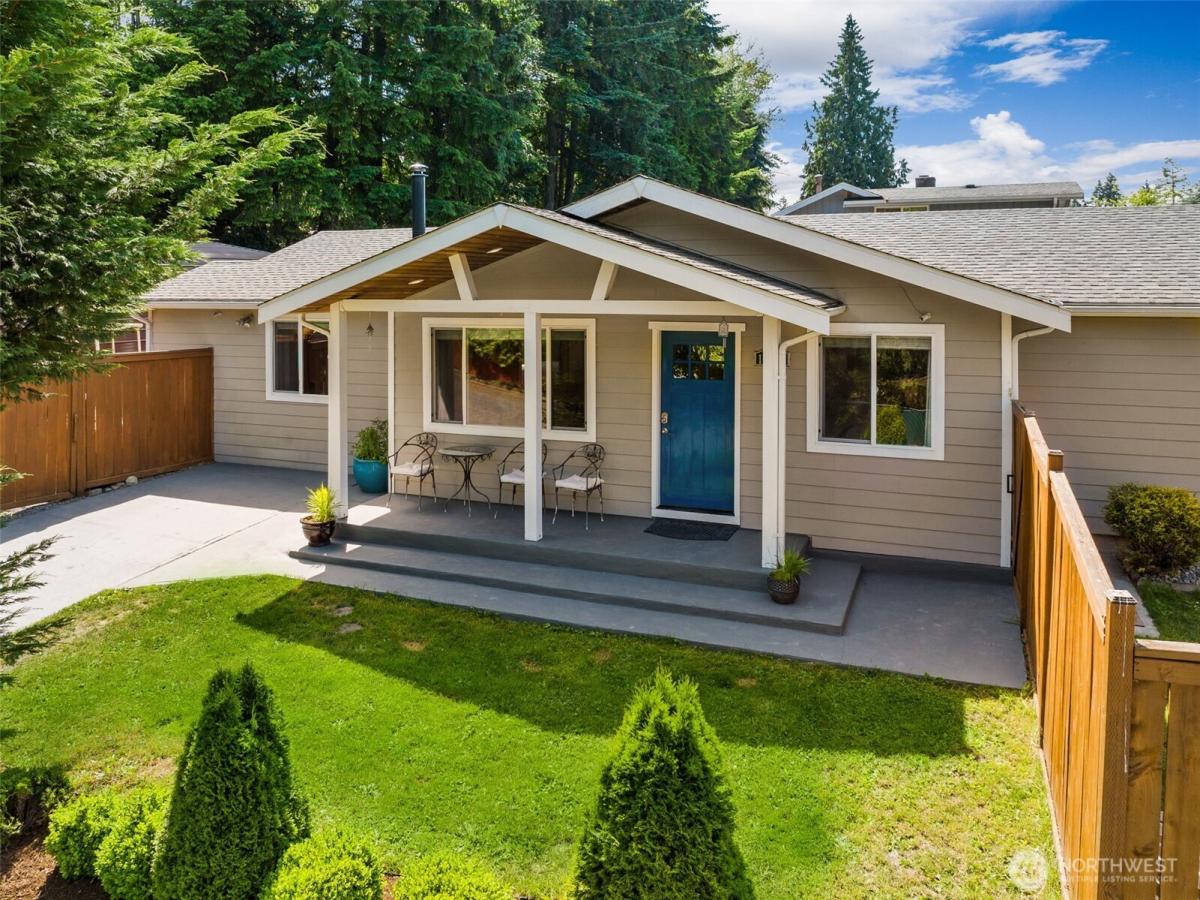 MLS #NWM2397857 image #0