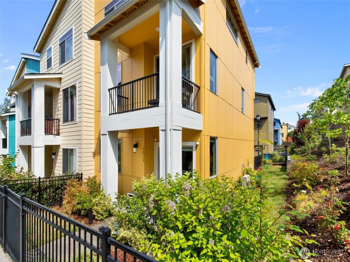 MLS #NWM2397934 image #0