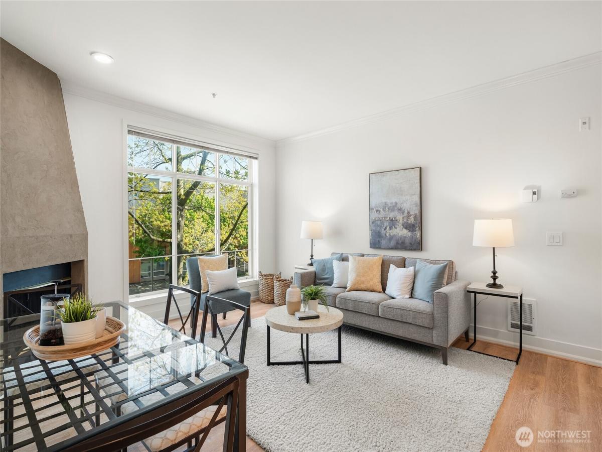 MLS #NWM2398206 image #0