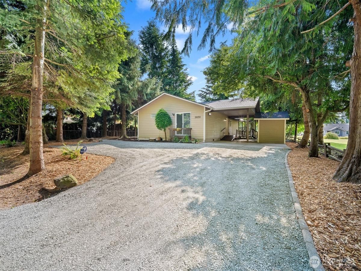 MLS #NWM2398356 image #0