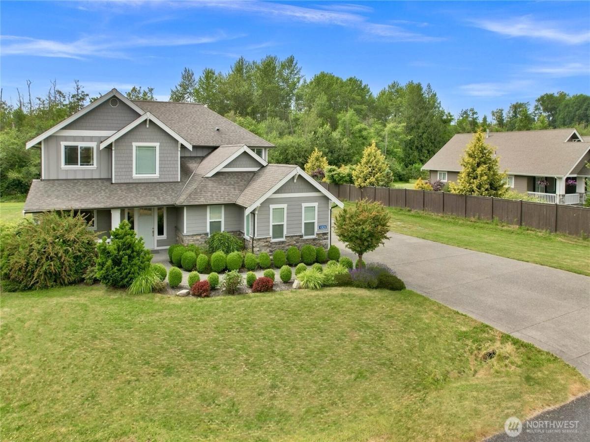 MLS #NWM2398357 image #0