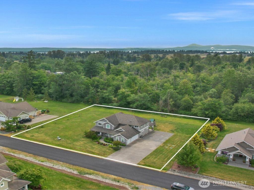 MLS #NWM2398357 image #0