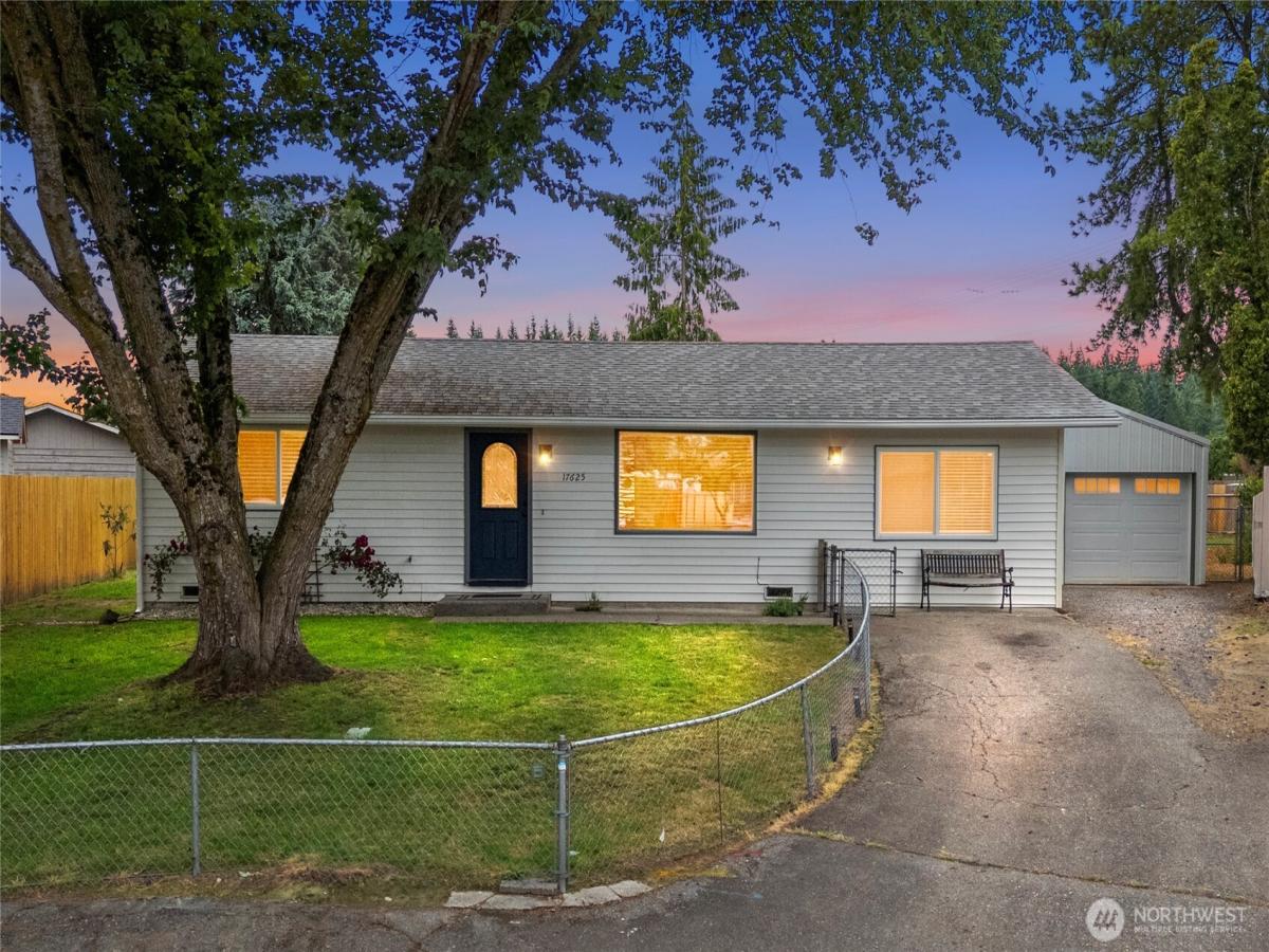 MLS #NWM2398395 image #0