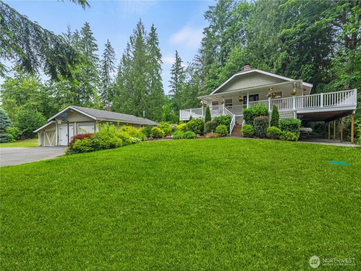 MLS #NWM2398437 image #0