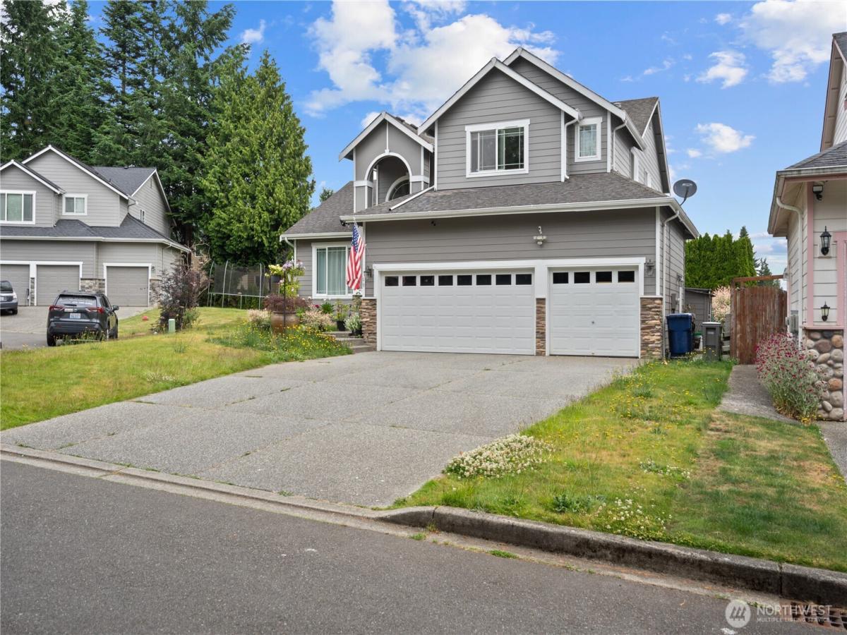 MLS #NWM2398525 image #0