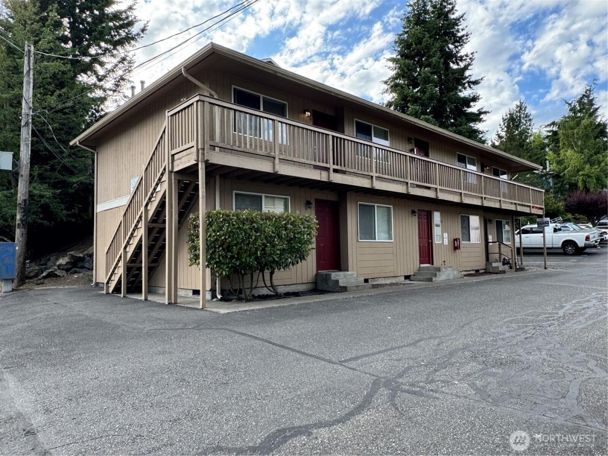 MLS #NWM2398555 image #0