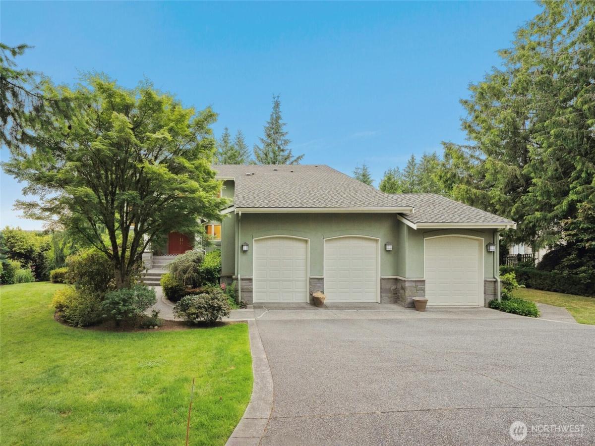 MLS #NWM2398626 image #0