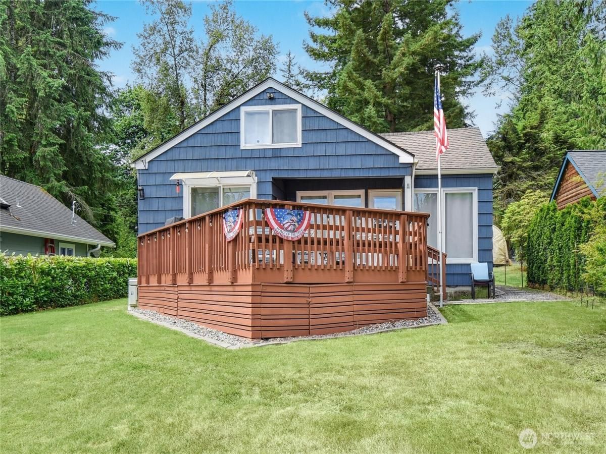 MLS #NWM2400490 image #0