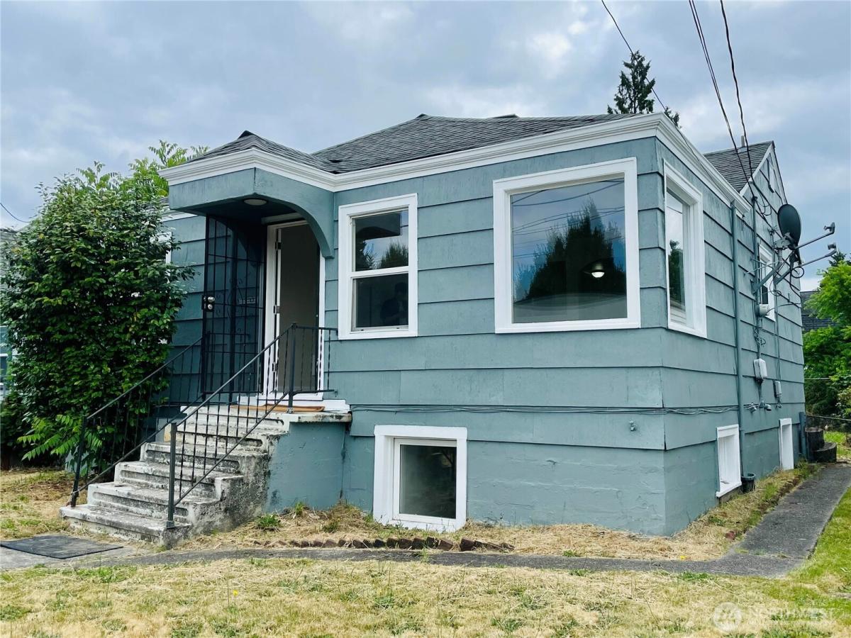 MLS #NWM2400878 image #0