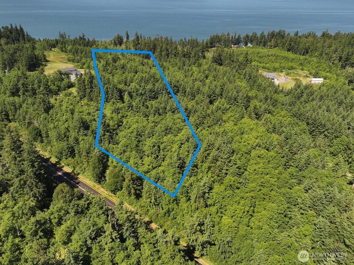 MLS #NWM2401064 image #0