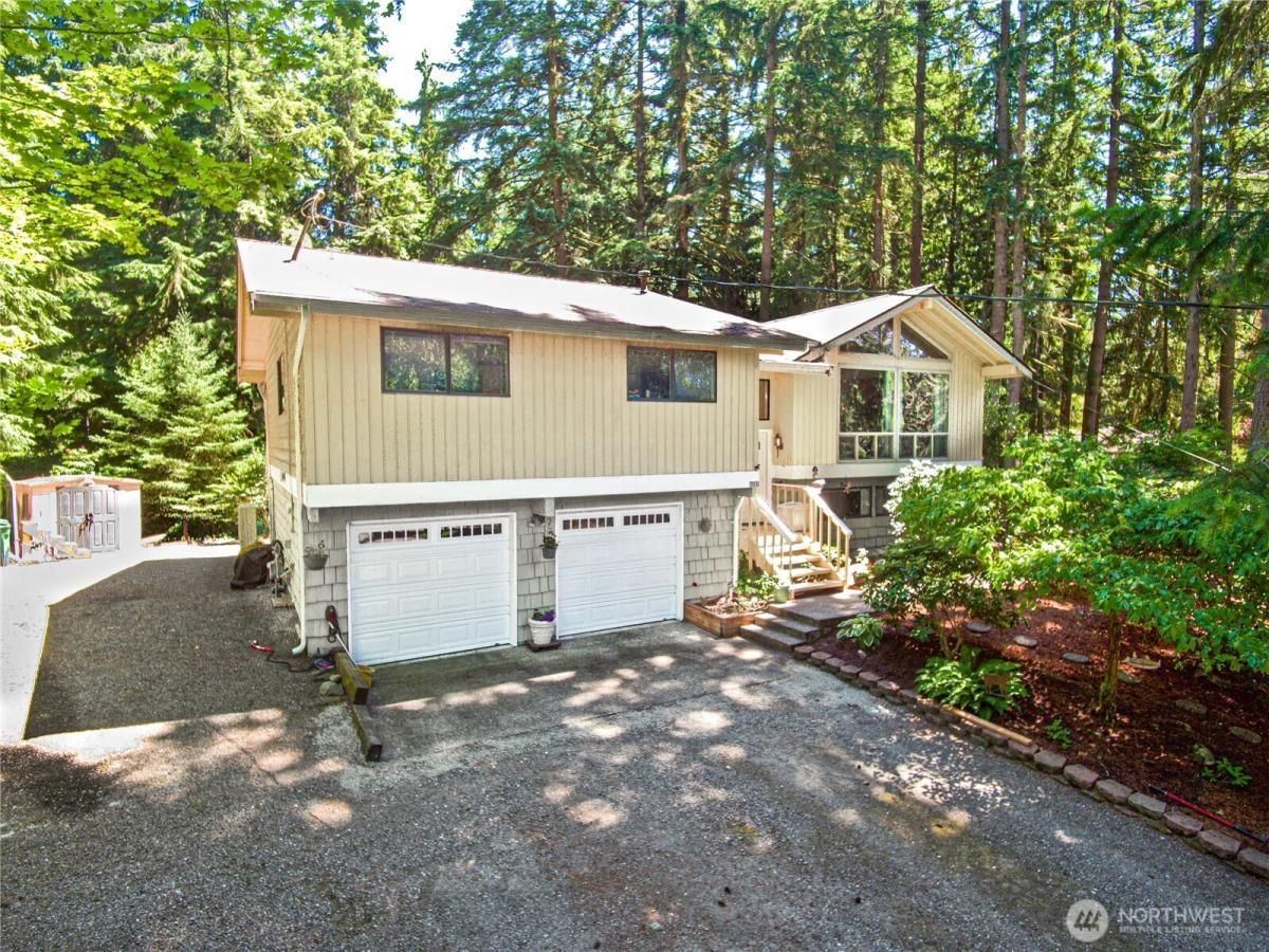 MLS #NWM2401132 image #0
