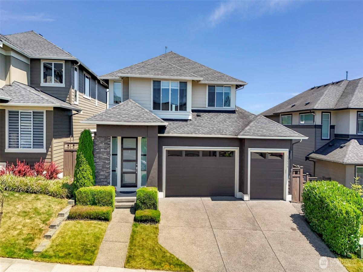 MLS #NWM2401511 image #0