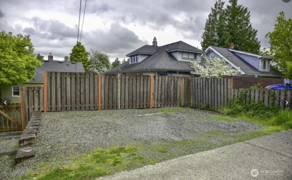 MLS #NWM2401533 image #0