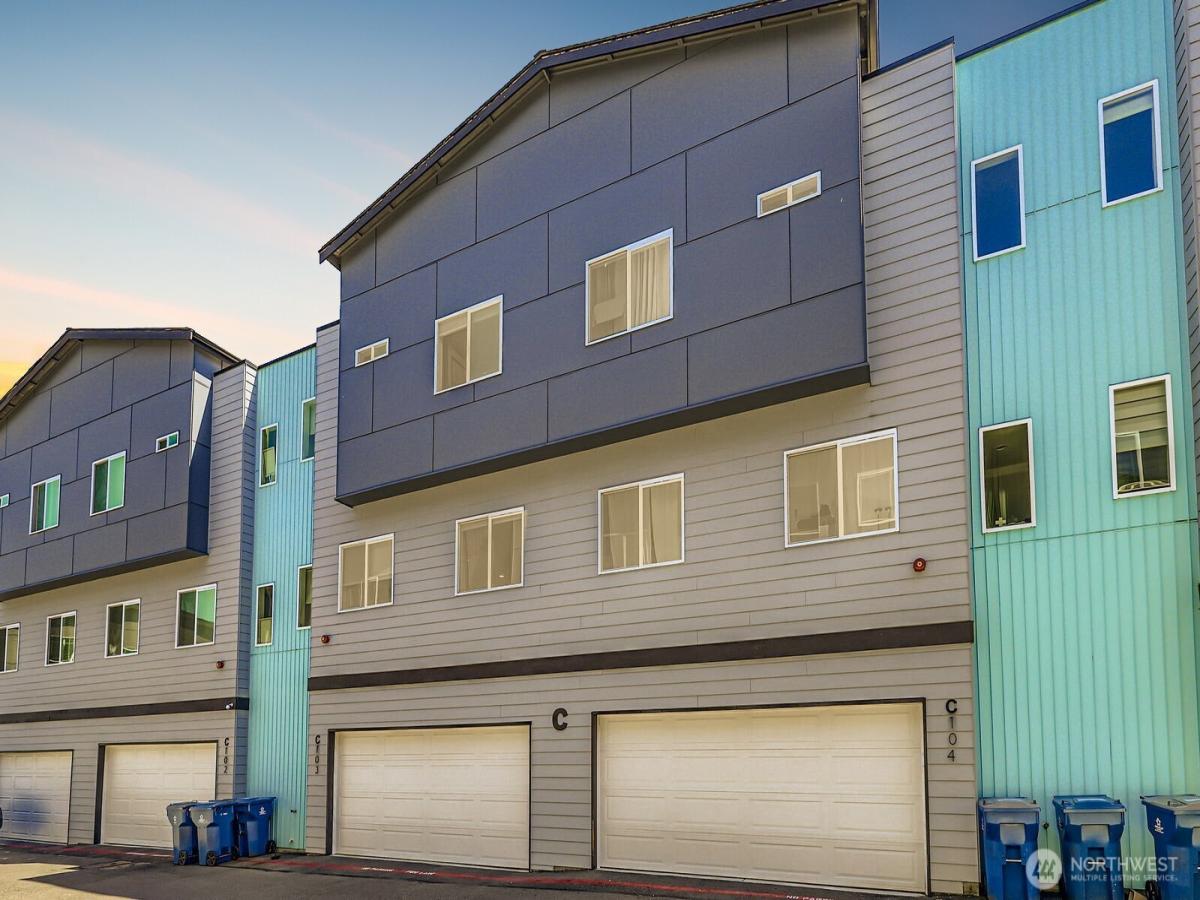 MLS #NWM2402373 image #0