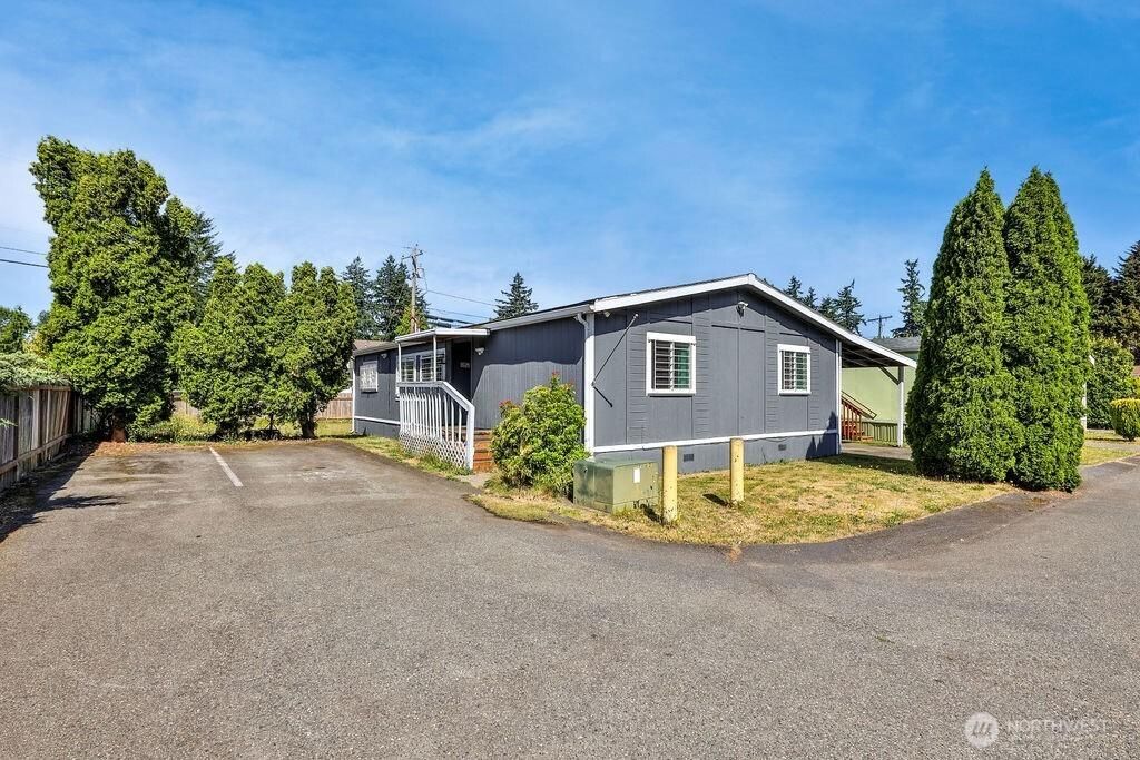 MLS #NWM2402523 image #0