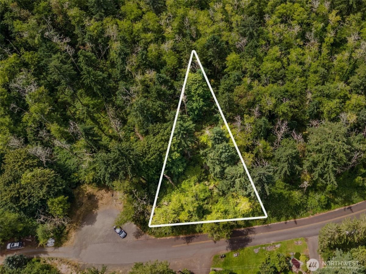 MLS #NWM2402563 image #0