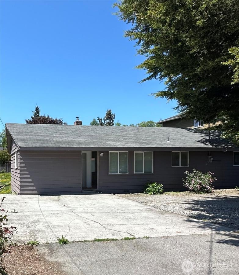 MLS #NWM2402788 image #0