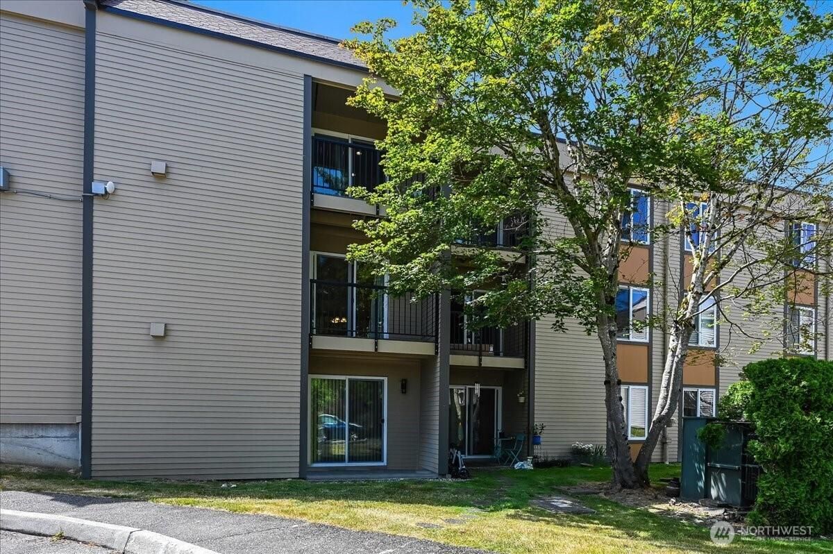 MLS #NWM2403165 image #0