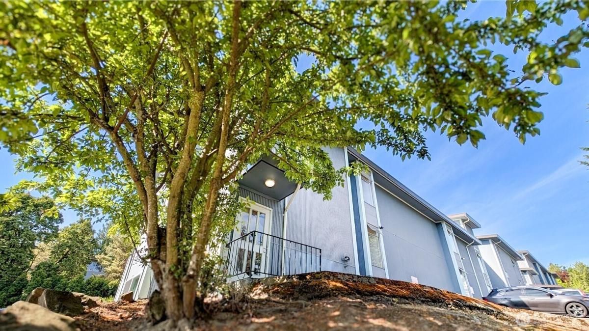 MLS #NWM2403342 image #0