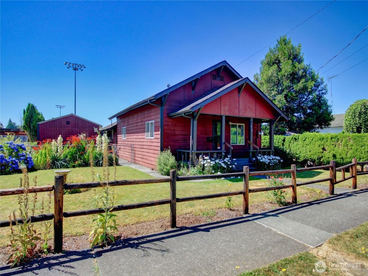 MLS #NWM2403548 image #0