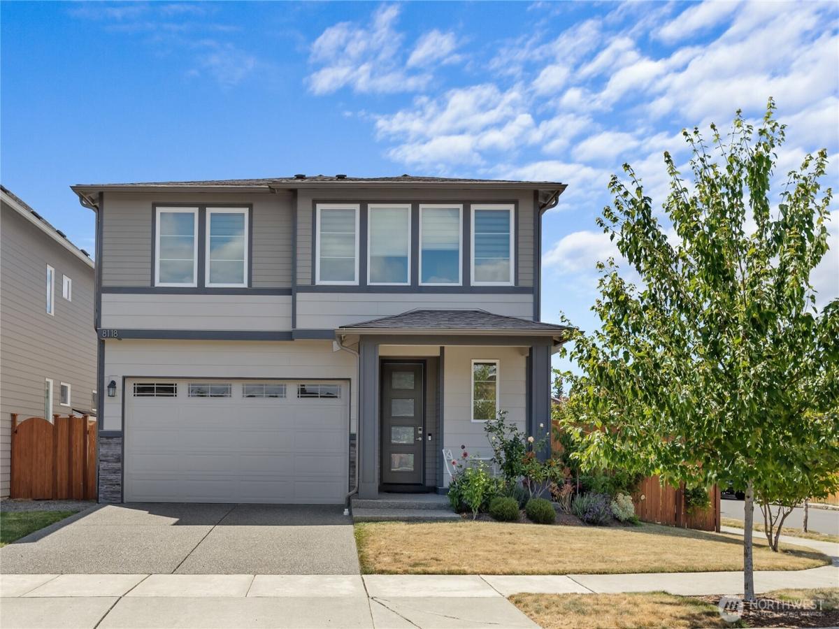 MLS #NWM2403574 image #0