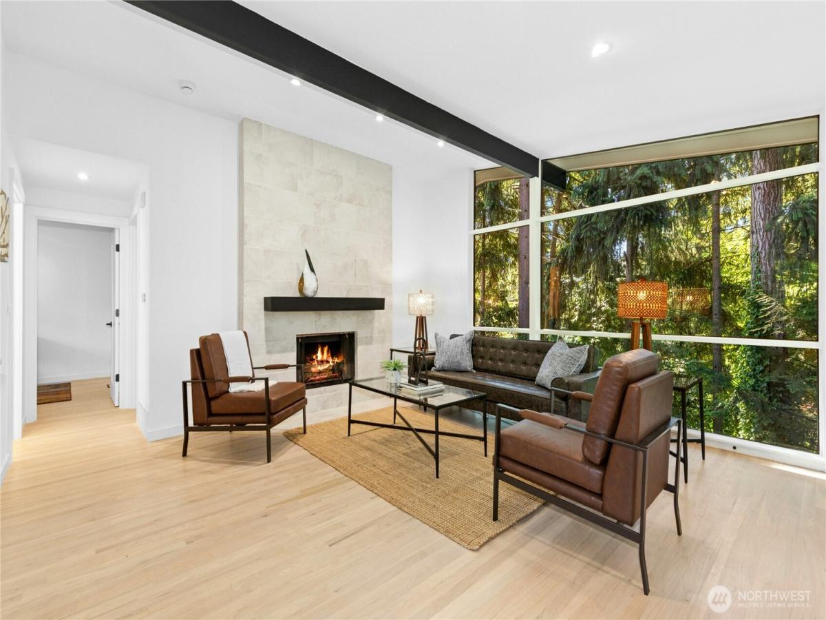 MLS #NWM2403645 image #0