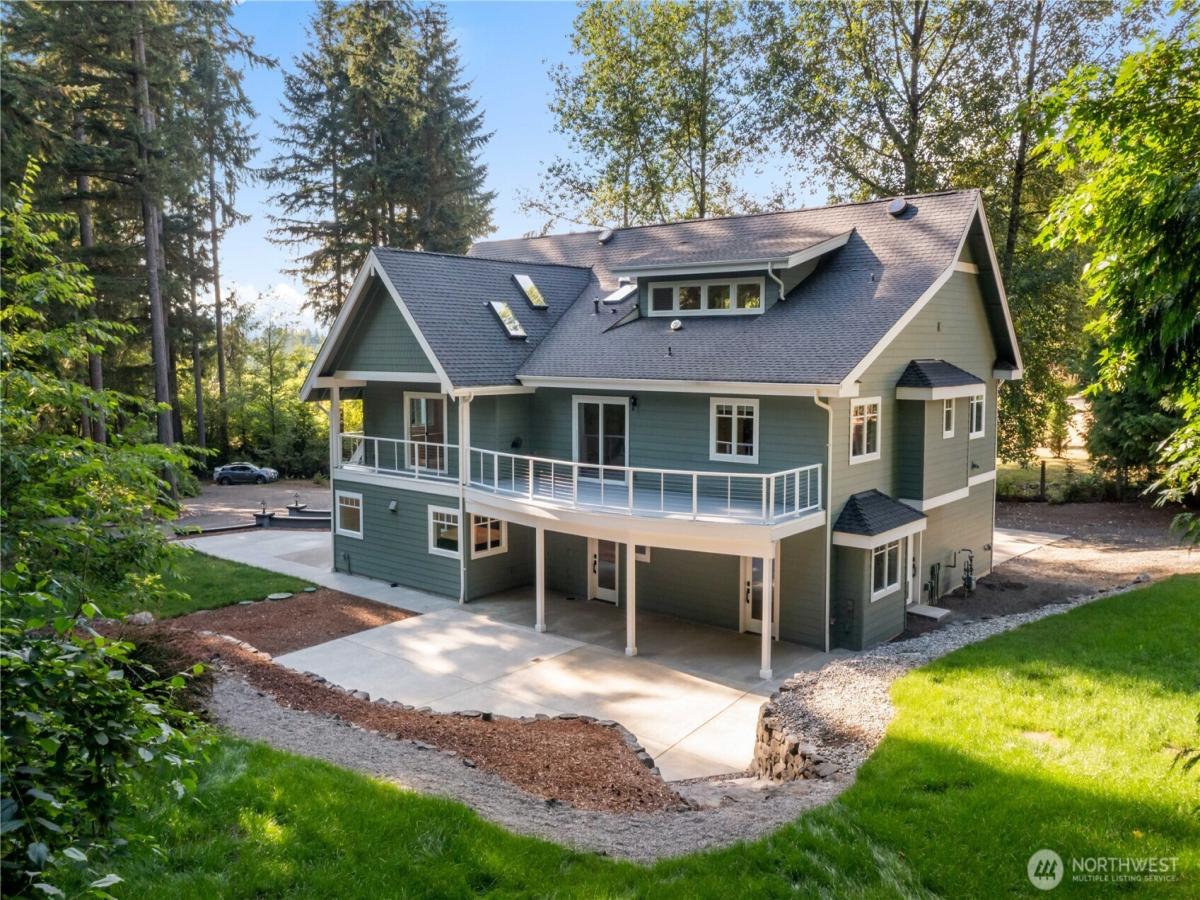 MLS #NWM2403666 image #0