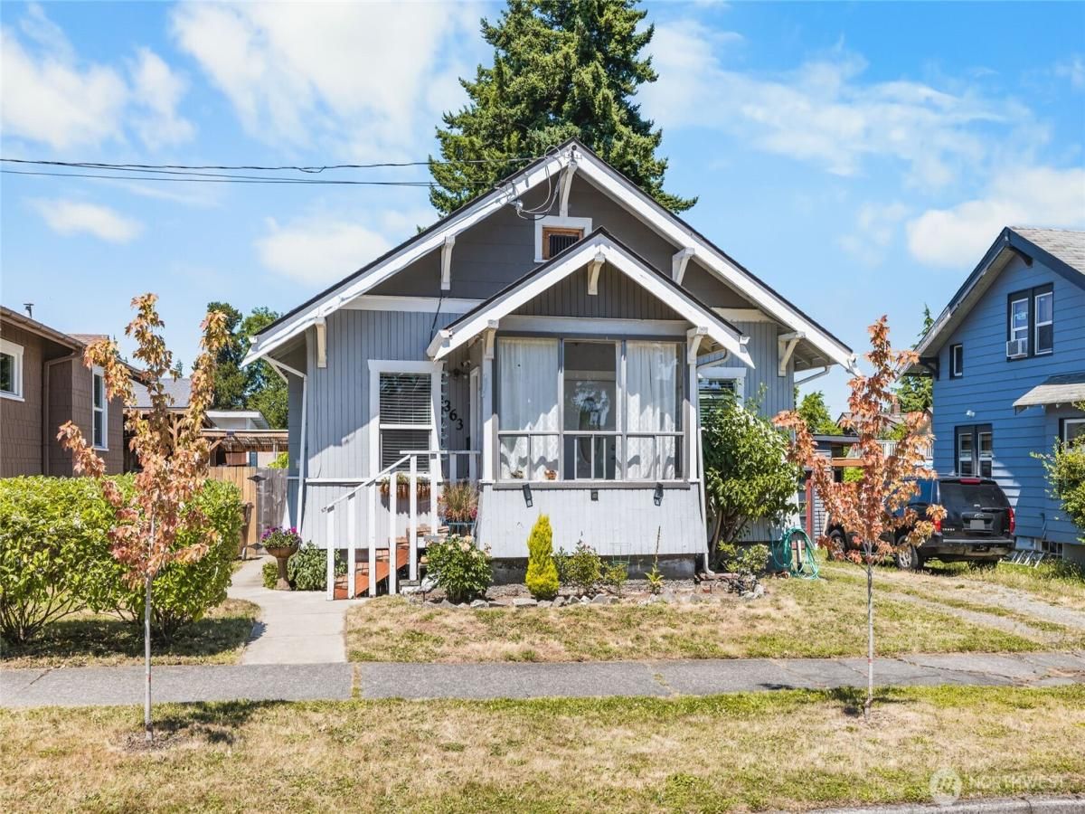 MLS #NWM2404058 image #0