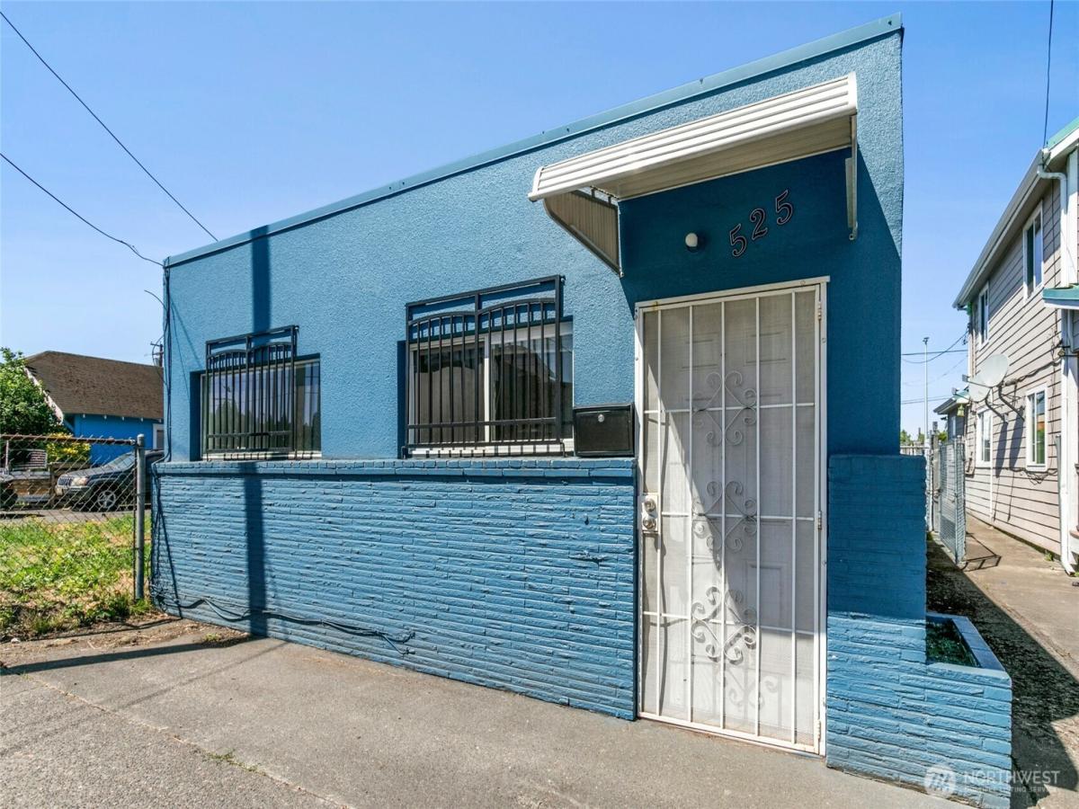 MLS #NWM2404549 image #0