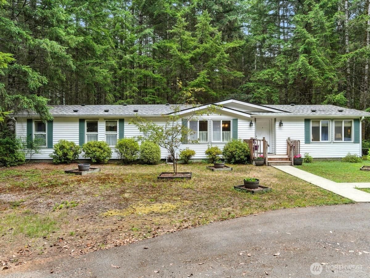 MLS #NWM2404667 image #0