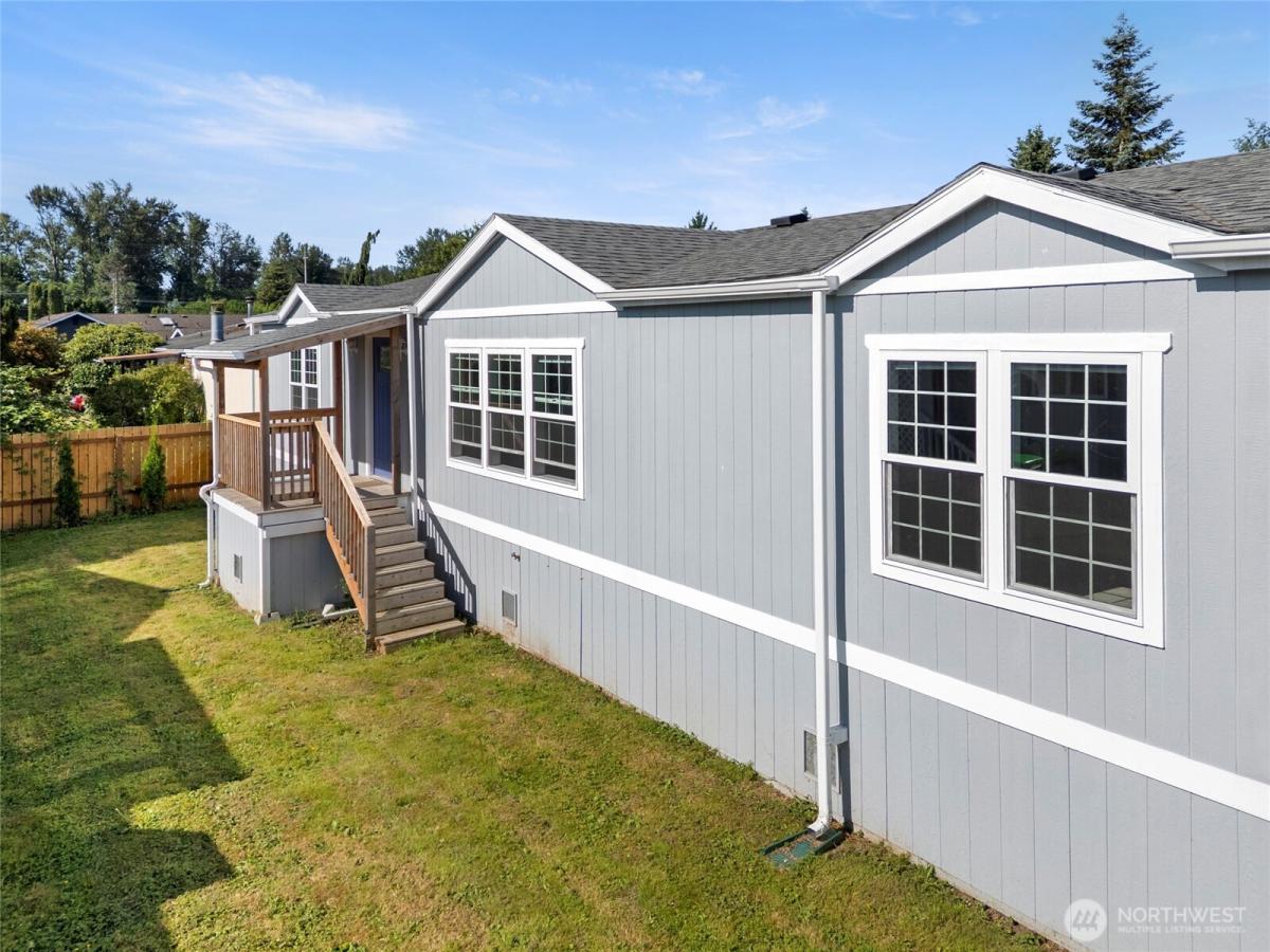 MLS #NWM2405358 image #0