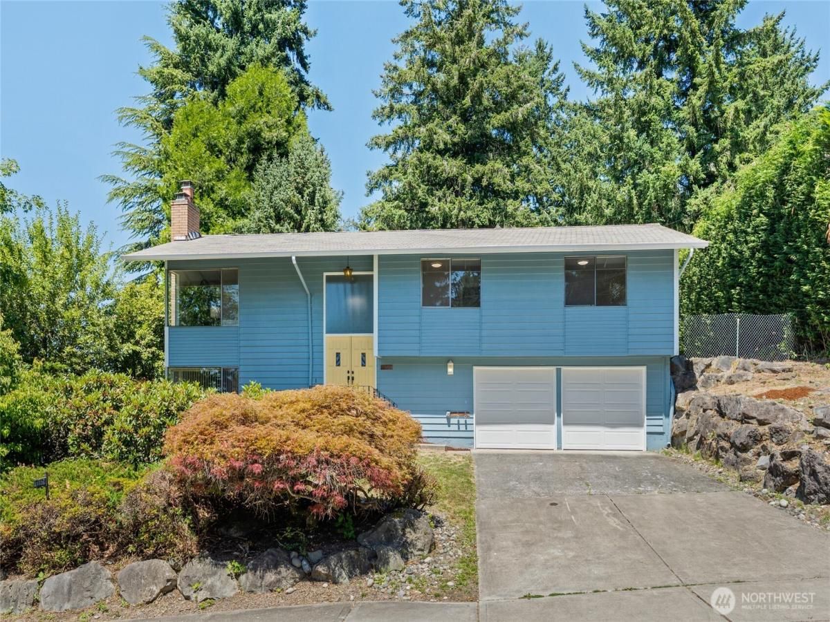 MLS #NWM2405638 image #0