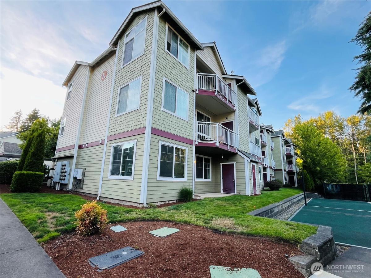 MLS #NWM2405812 image #0