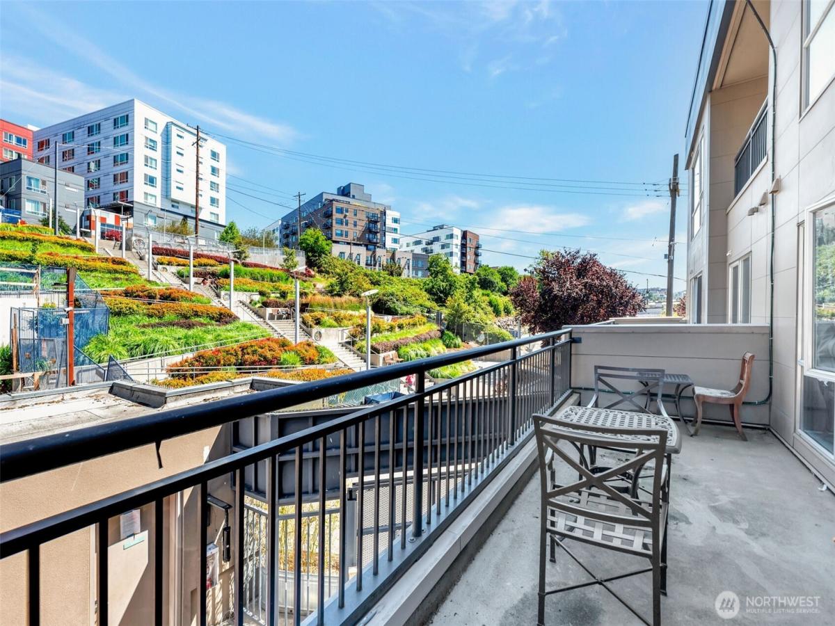 MLS #NWM2406927 image #0