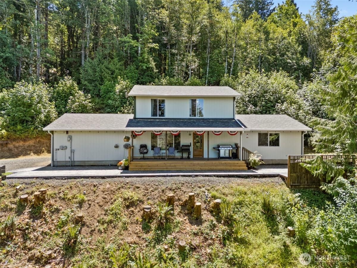 MLS #NWM2406937 image #0