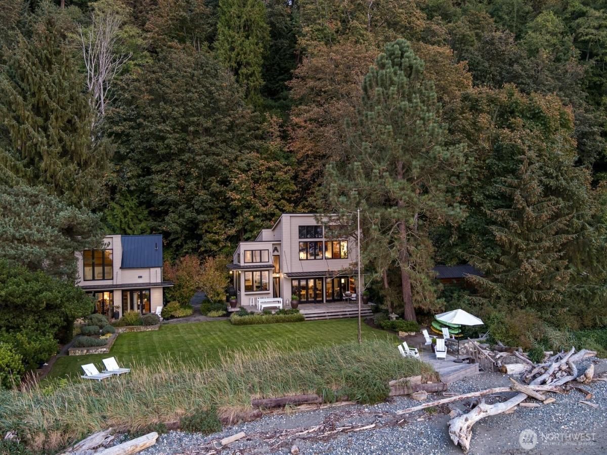 MLS #NWM2407240 image #0