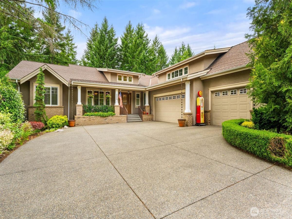 MLS #NWM2407367 image #0