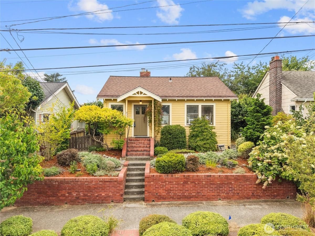 MLS #NWM2407461 image #0