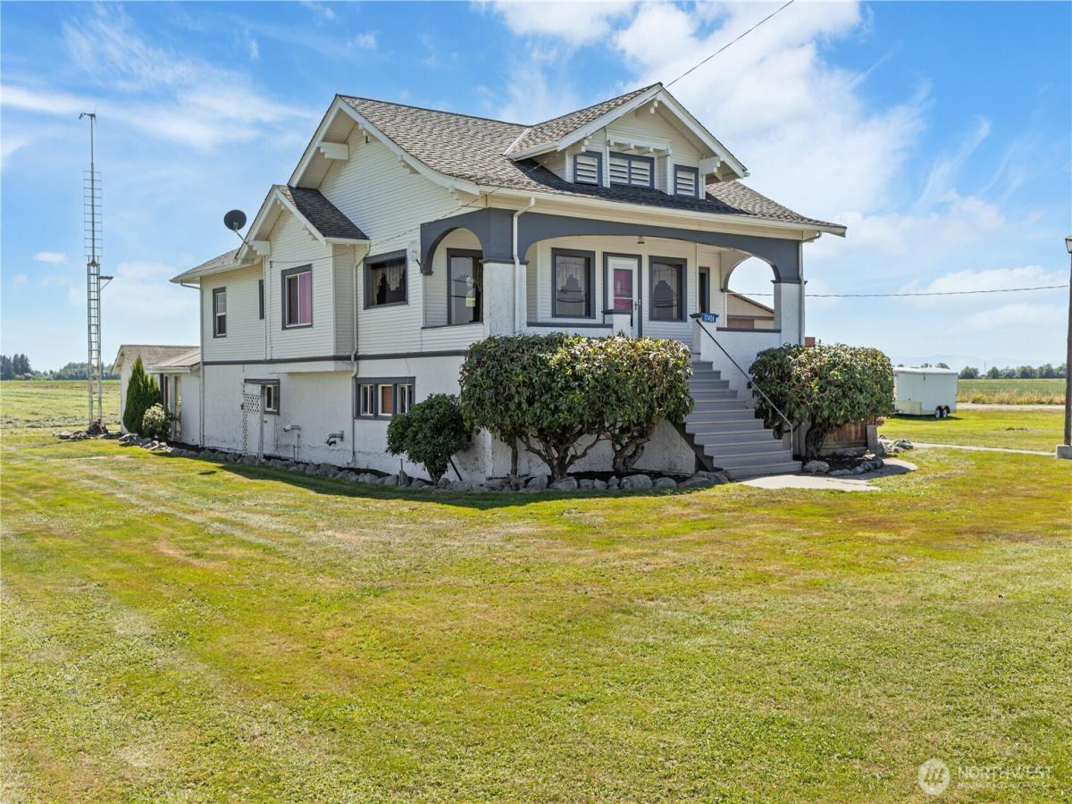 MLS #NWM2407553 image #0