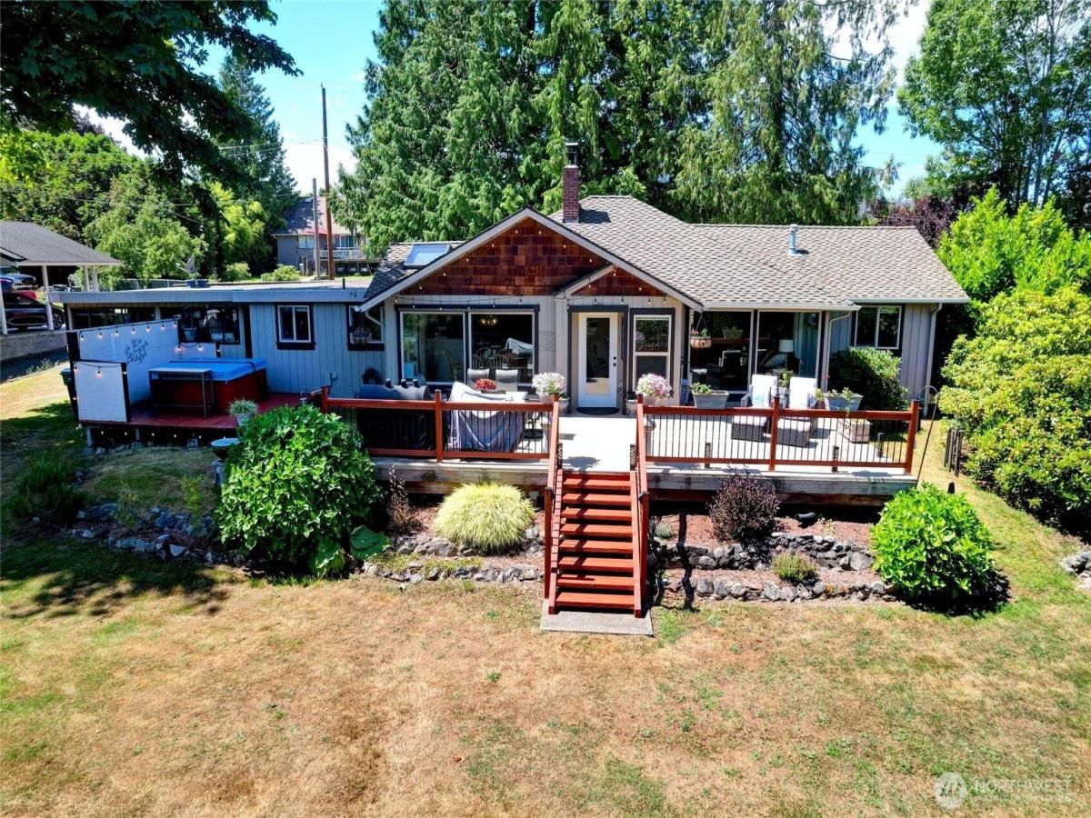 MLS #NWM2407563 image #0