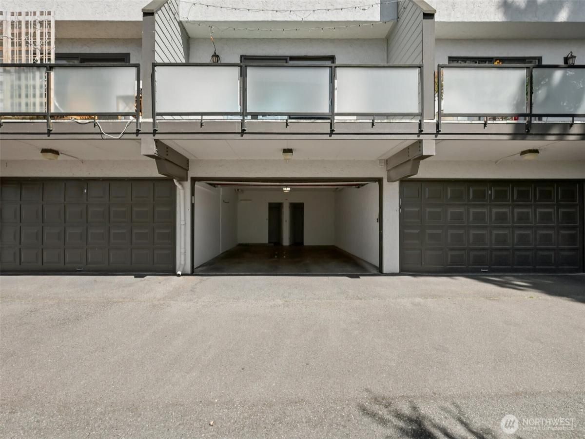 MLS #NWM2407587 image #0