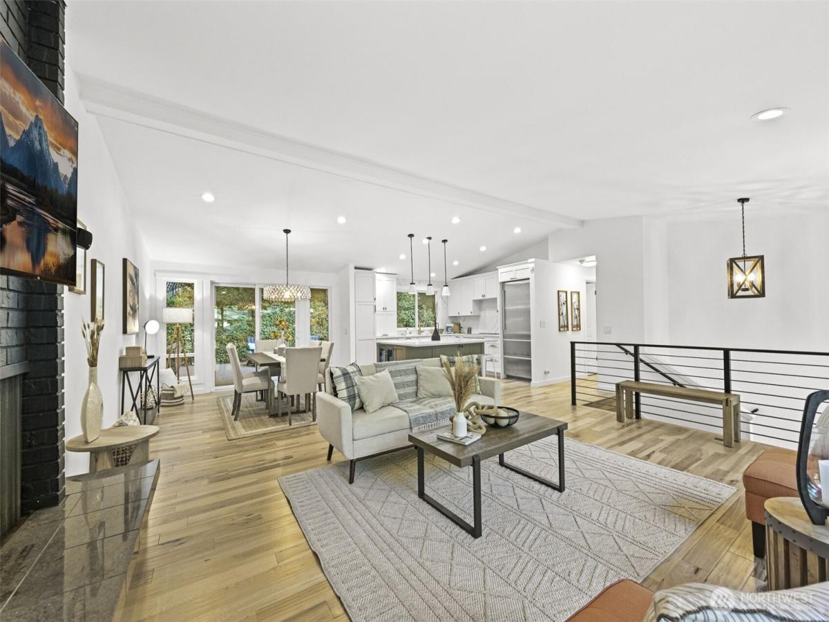 MLS #NWM2407847 image #0