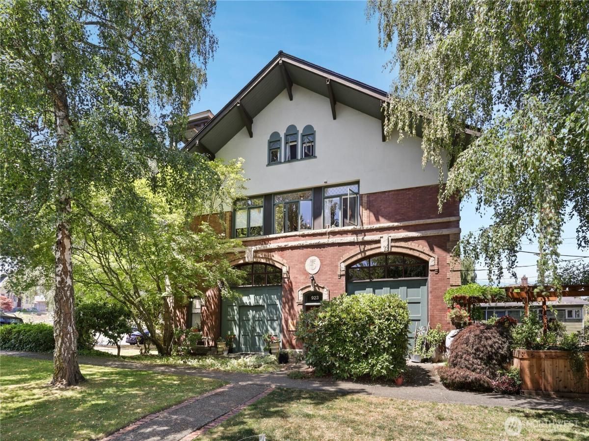 MLS #NWM2408100 image #0