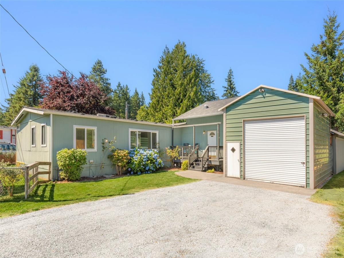MLS #NWM2408279 image #0