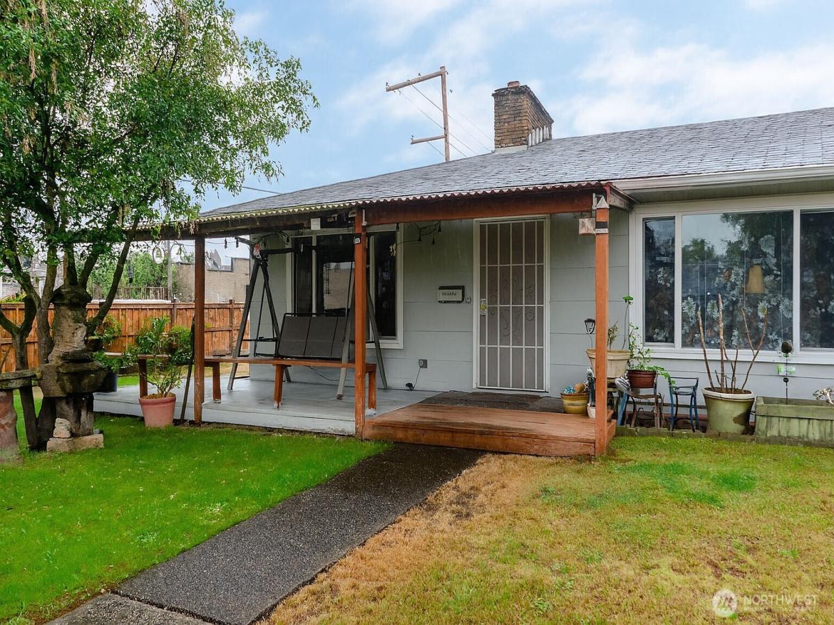 MLS #NWM2408506 image #0