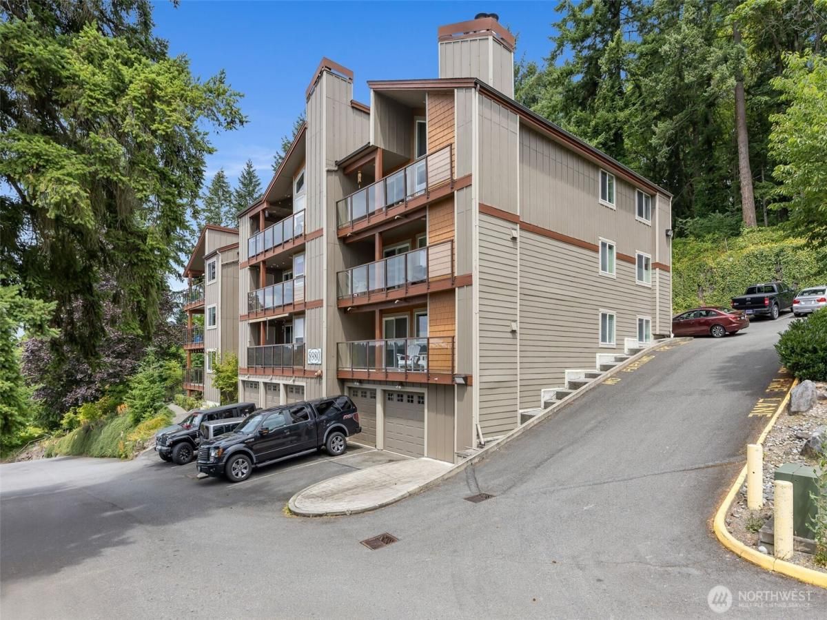 MLS #NWM2408509 image #0