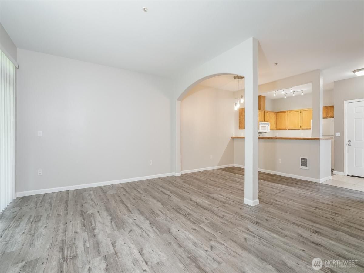 MLS #NWM2408526 image #0
