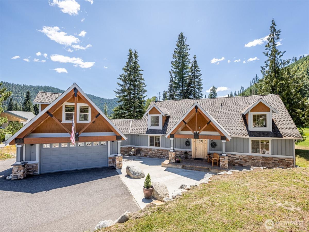 MLS #NWM2408708 image #0